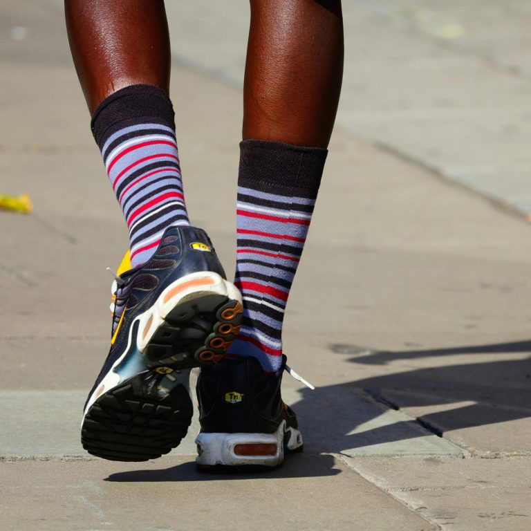 kevin-grieve-PYs-dYDL0PU-unsplash